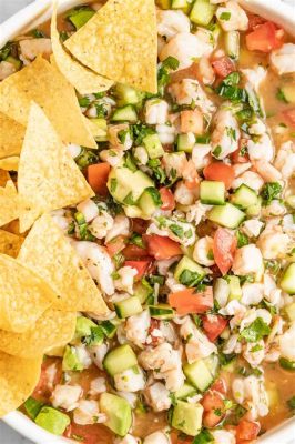  Ceviche de Camarón: Une explosion de fraîcheur océanique dans une danse épicée de saveurs mexicaines !